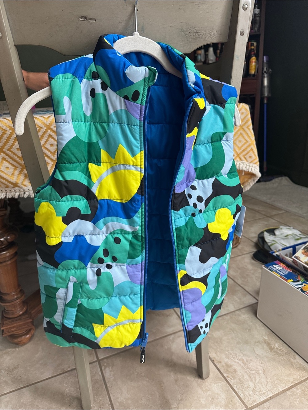 Crayola x Kohl's kids' reversible puffer vest